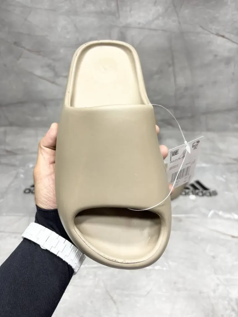 _ADIDAS_YEEZY_SLIDE-BROWN