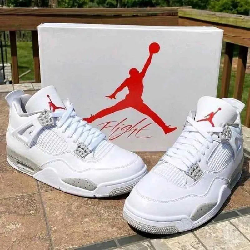 Nikee Air Jordan Retro 4 Oreo Semi Ua