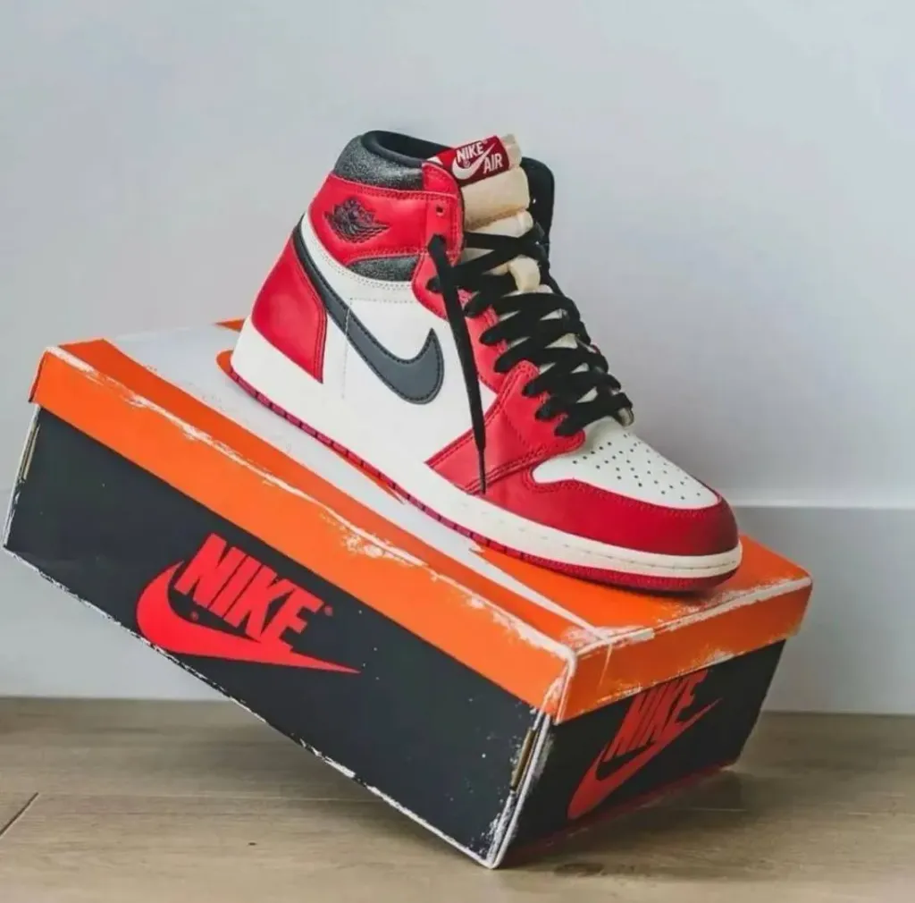 Nik_e Air Jordan Retro 1 Lost & Found With OG POWDER SOLE