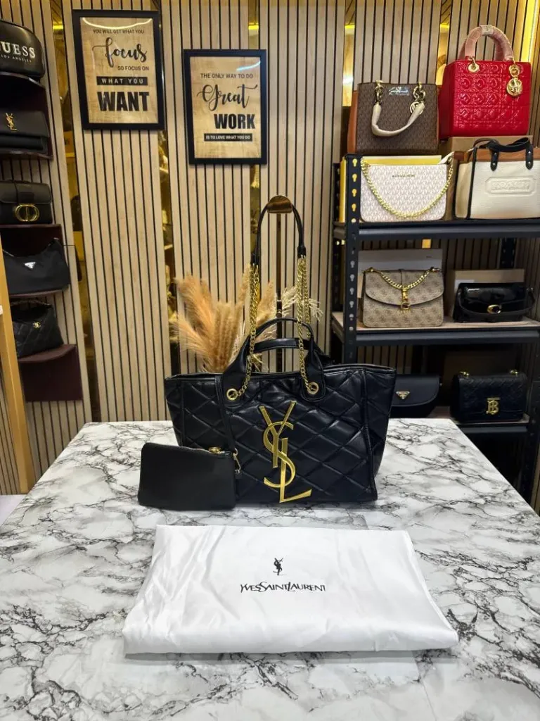 Ysl Yves Saint Laurent Bolse De Playa Quilted Hand Bag With Matching Wallet includes Dust Bag (Black-1476)
