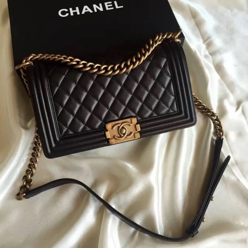 Chanel_LeBoy_Large_ShoulderBag_With_OriginalBox